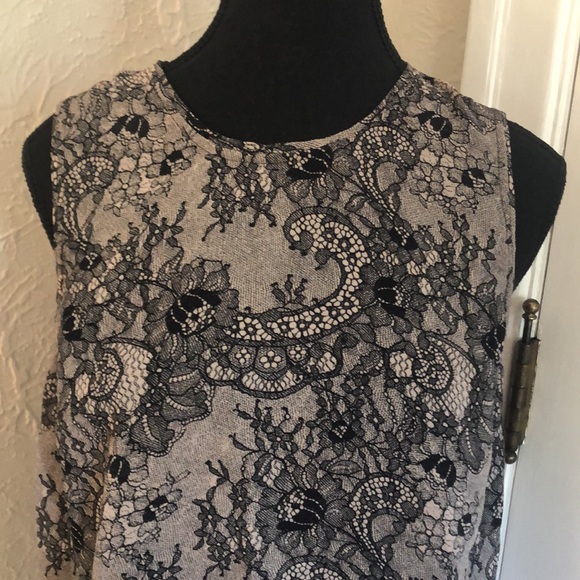 Ladies Suzy Shier Blouse - Size Small - Picture 2 of 7